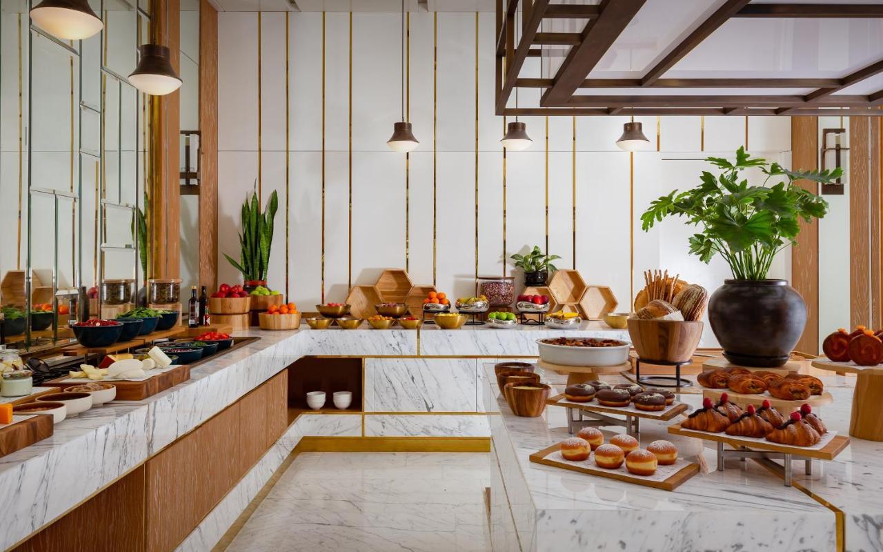 Hotel The Ritz-Carlton, Baku Extérieur photo